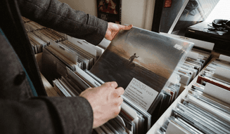 How Warehouse Collectible Saved 15 Hours on Accounting